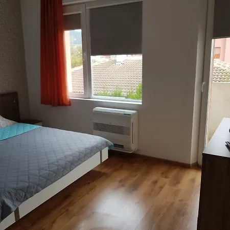 Spacious Sotira * Varna